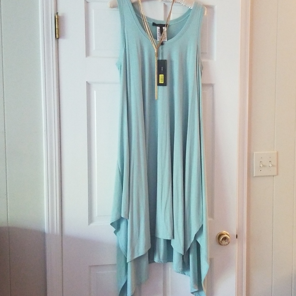 NWT BCBG Maxazria Aqua Handkerchief Hem Dress